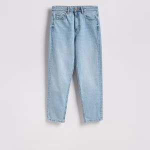 Women's mom fit jeans 6